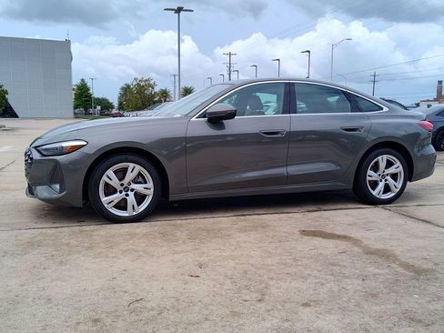 Used 2025 Audi A5 2.0T Premium w/ Convenience Package AWD/4WD image 3