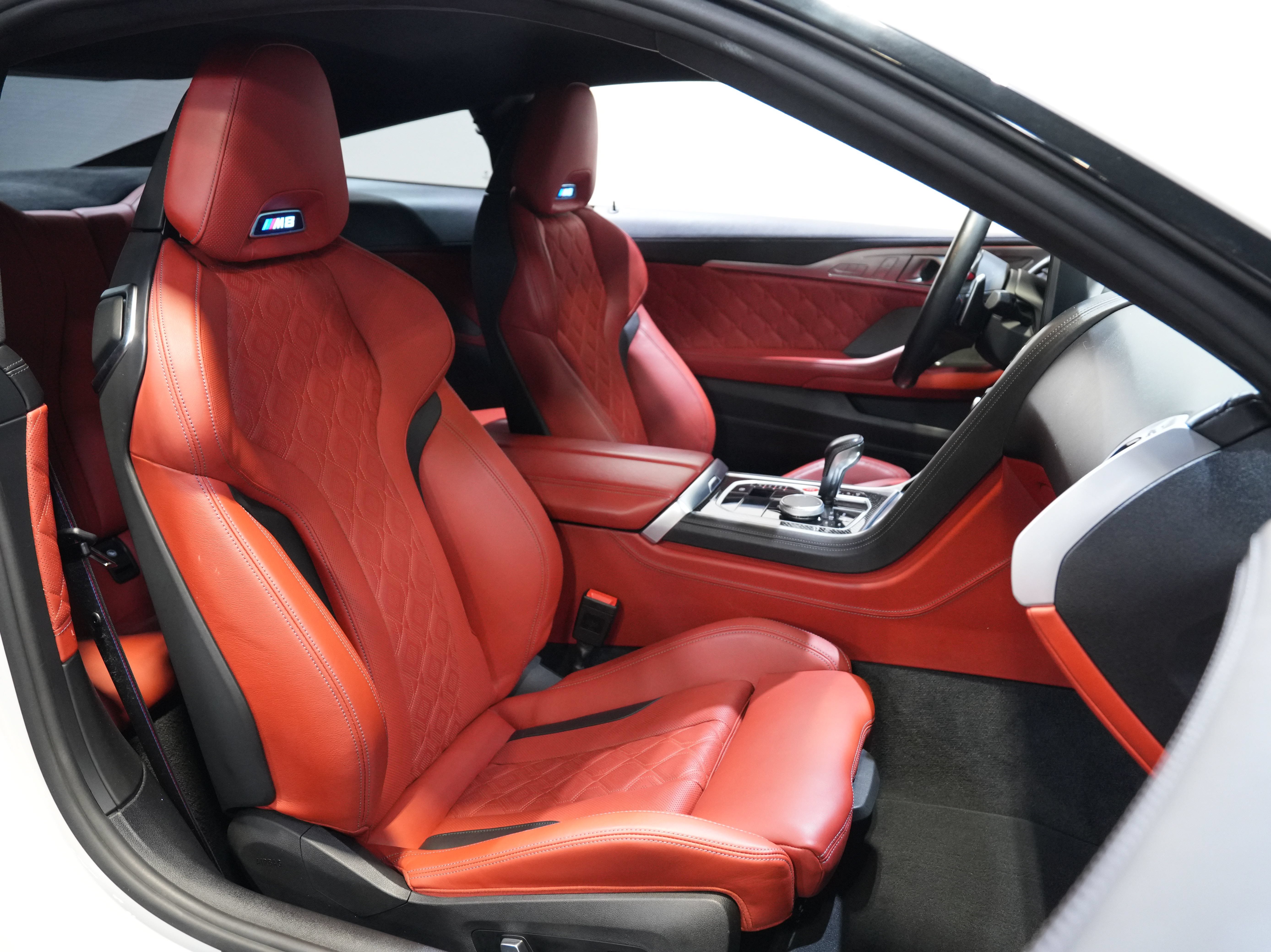 Used 2023 BMW M8 Competition w/ M Carbon Exterior Package AWD/4WD image 29