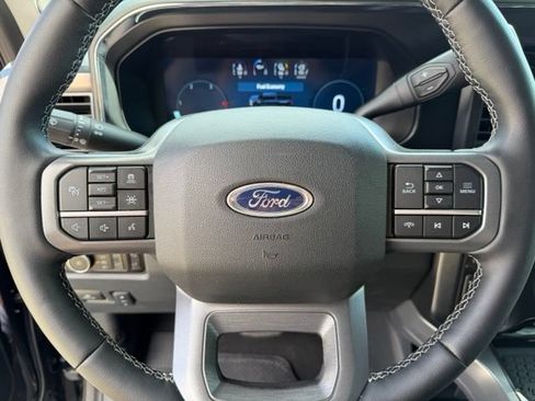 Used 2025 Ford F250 Lariat w/ Lariat Ultimate Package AWD/4WD image 14