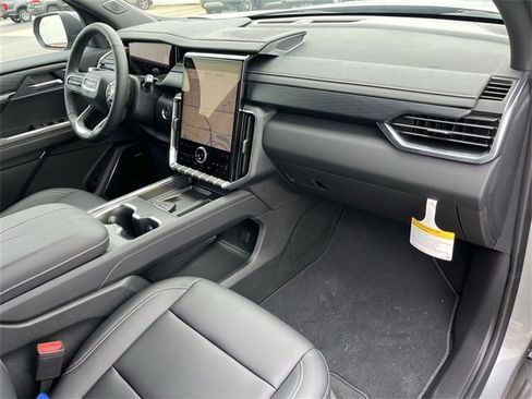 New 2025 GMC Acadia Elevation w/ Elevation Premium Package image 29