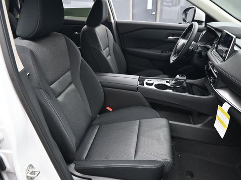 New 2026 Nissan Rogue SV image 15