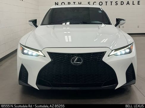 Used 2022 Lexus IS 500 RWD image 9