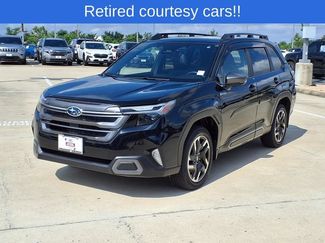 Certified 2025 Subaru Forester Limited AWD/4WD video 3