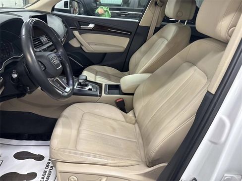 Used 2019 Audi Q5 2.0T Premium w/ Convenience Package image 23