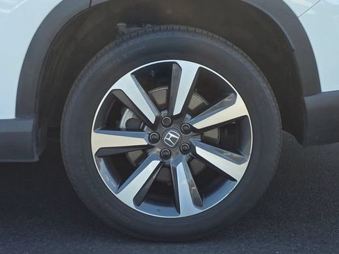 Used 2023 Honda Pilot Touring image 21