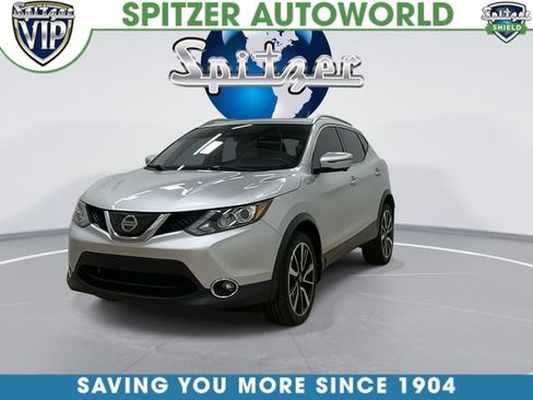 Used 2018 Nissan Rogue Sport SL w/ SL Premium Package AWD/4WD image 3