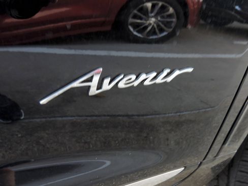 New 2025 Buick Enclave Avenir w/ Super Cruise Package image 16