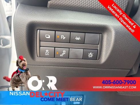 New 2025 Nissan Kicks Play S FWD image 17