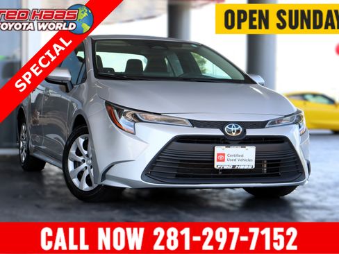 Used 2023 Toyota Corolla LE image 1