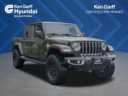 Used 2021 Jeep Gladiator Overland w/ Popular Equipment Package image 1