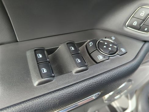 Used 2024 Ford Expedition Limited image 31