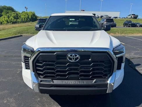 New 2026 Toyota Tundra SR5 AWD/4WD image 8