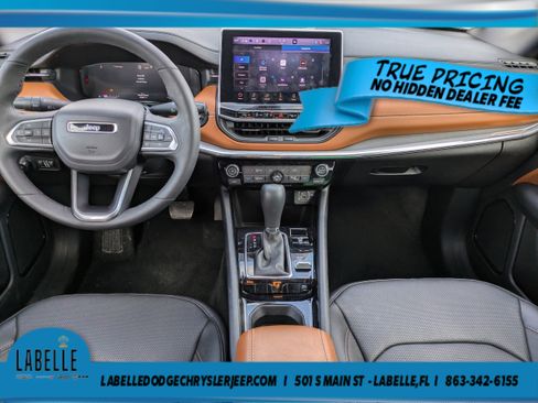 Used 2024 Jeep Compass Limited w/ Elite Group AWD/4WD image 12