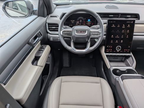 New 2026 GMC Terrain Elevation w/ Elevation Premium Package FWD image 14