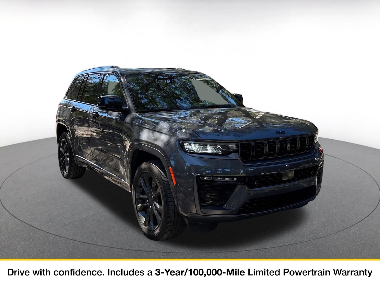 Used 2026 Jeep Grand Cherokee Limited AWD/4WD image 1