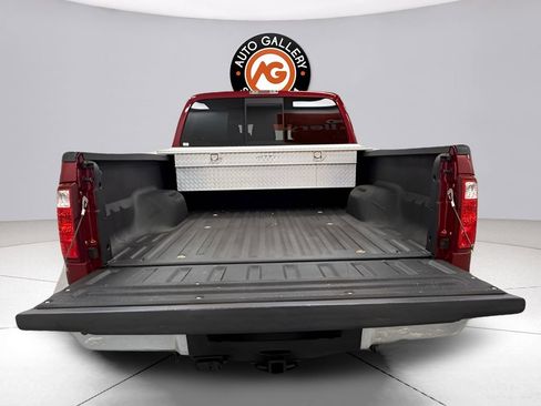 Used 2016 Ford F250 Lariat w/ Lariat Interior Package AWD/4WD image 9