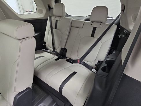 New 2026 Honda Pilot Touring image 34