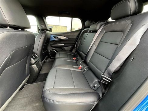 New 2026 Chevrolet Equinox EV LT image 11