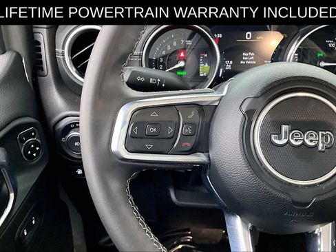 Used 2023 Jeep Wrangler Unlimited Sahara AWD/4WD image 26