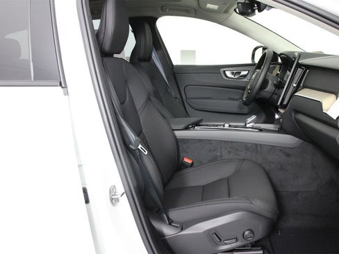 New 2026 Volvo XC60 B5 Plus w/ Climate Package image 10