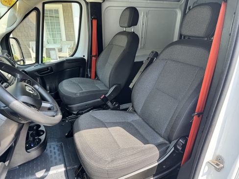 Used 2023 RAM ProMaster 3500 w/ Driver Convenience Group FWD image 13