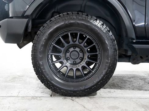 Used 2021 Ford Bronco 2-Door AWD/4WD image 34