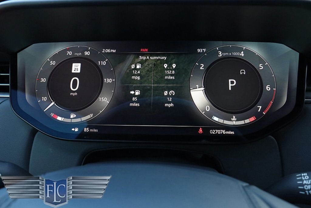 Used 2023 Land Rover Range Rover Sport SE AWD/4WD image 38