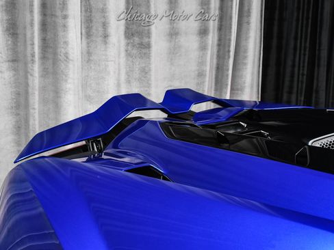 Used 2025 Lamborghini Revuelto image 40
