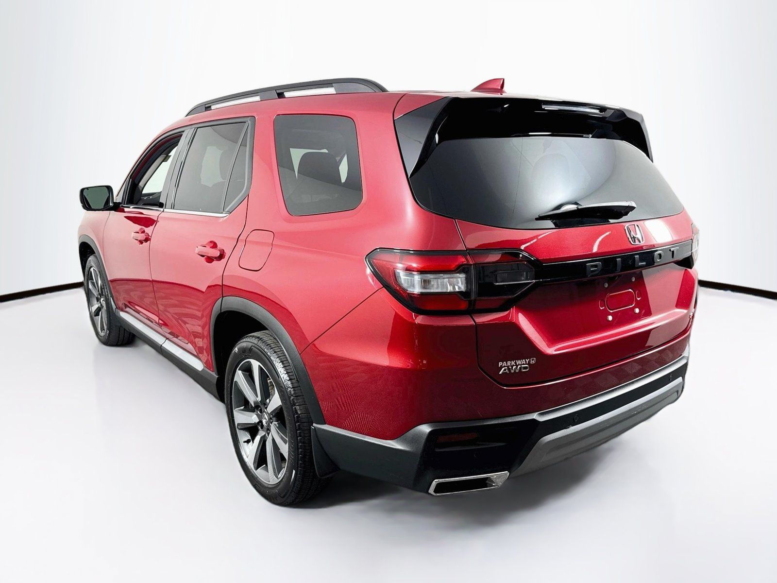 Used 2023 Honda Pilot Elite image 6