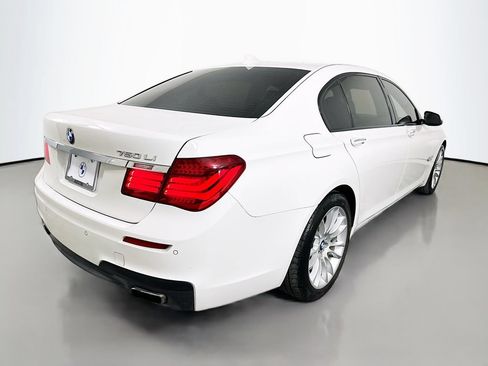 Used 2013 BMW 750Li RWD image 5