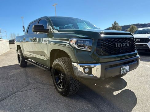 Used 2021 Toyota Tundra SR5 w/ Trail Edition image 12