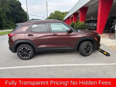 Used 2022 Chevrolet TrailBlazer LT w/ Convenience Package AWD/4WD image 16