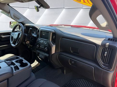 Used 2019 Chevrolet Silverado 1500 Custom Trail Boss w/ Custom Convenience Package AWD/4WD image 16