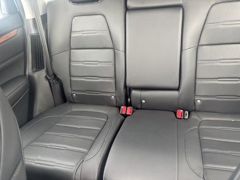 Used 2022 Honda CR-V Touring image 10