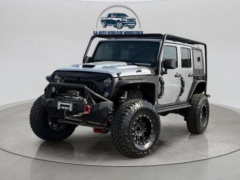 Used 2014 Jeep Wrangler Unlimited Rubicon w/ Connectivity Group image 3