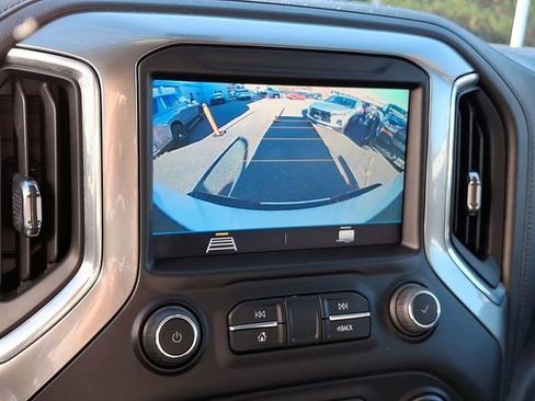 Used 2023 Chevrolet Silverado 3500 LT w/ Snow Plow Prep/Camper Package image 30