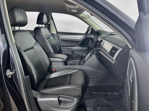 Used 2018 Volkswagen Atlas SE AWD/4WD image 29