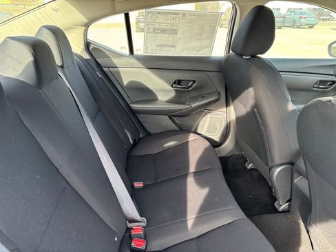 Used 2025 Nissan Sentra S image 10