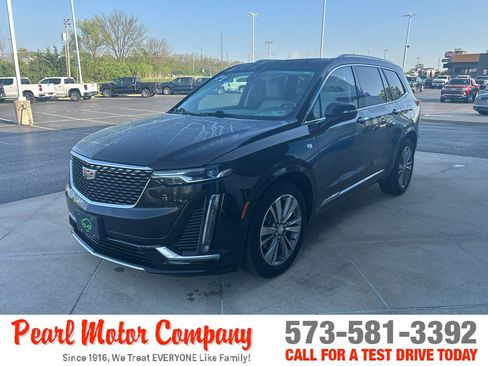 Certified 2022 Cadillac XT6 Premium Luxury w/ LPO, Floor Liner Package AWD/4WD image 7