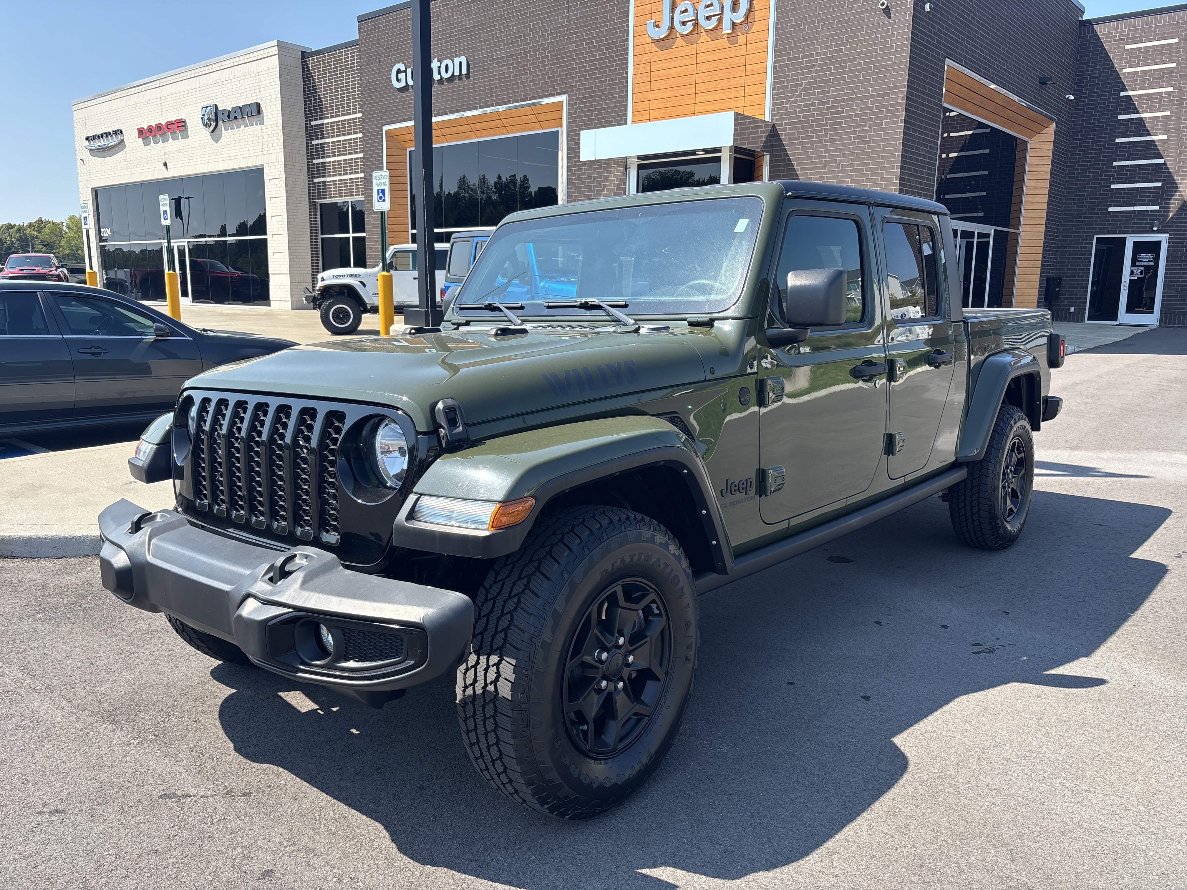 Used 2021 Jeep Gladiator Sport AWD/4WD 360° Tour