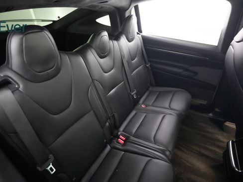 Used 2023 Tesla Model X AWD/4WD image 5
