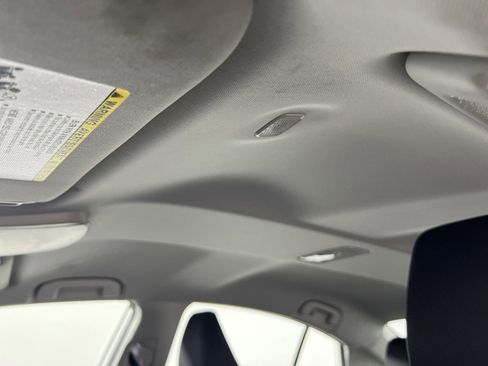 Used 2025 Toyota Camry LE image 24