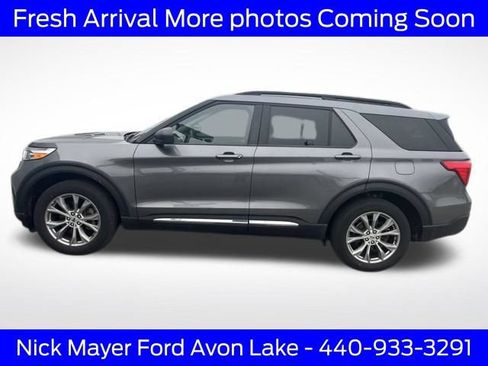 Used 2023 Ford Explorer XLT w/ Equipment Group 202A AWD/4WD image 5