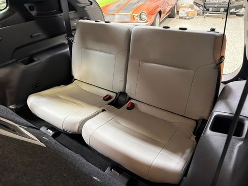 Used 2022 Mitsubishi Outlander SEL image 50