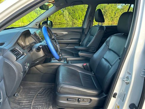 Used 2022 Honda Pilot Special Edition image 14