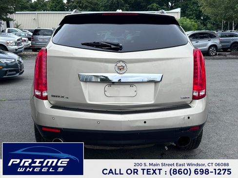 Used 2015 Cadillac SRX Luxury w/ Driver Awareness Package AWD/4WD image 6