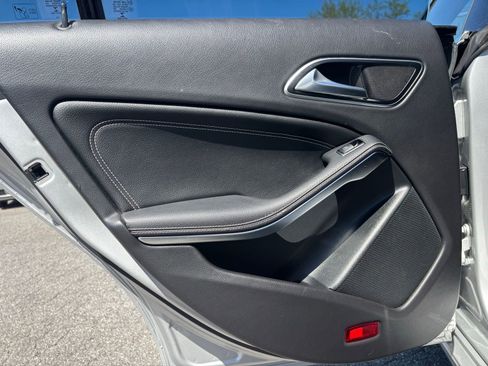 Used 2019 Mercedes-Benz CLA 250 CLA 250 image 24