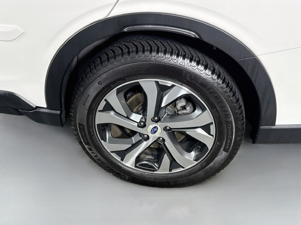 Used 2022 Subaru Outback Limited AWD/4WD image 38
