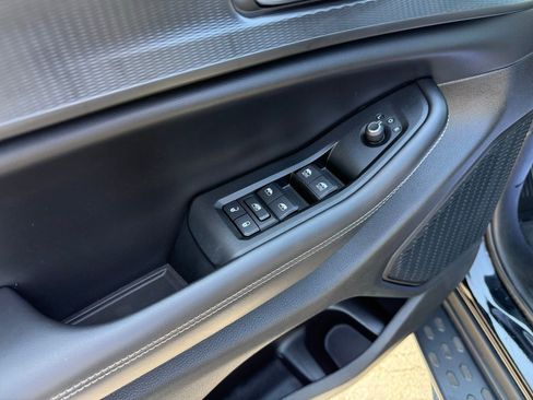 Used 2024 Jeep Grand Cherokee L Laredo image 21