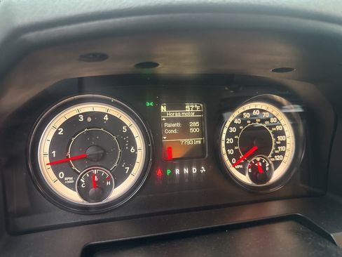 Used 2017 RAM 1500 Express image 3